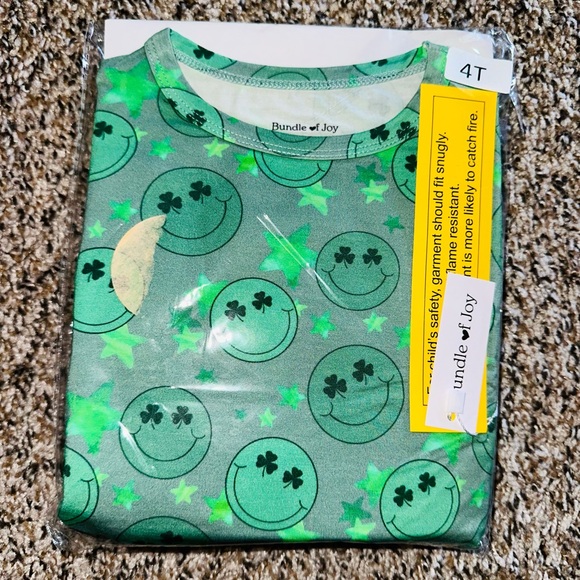 NIB Bundle of Joy Bamboo Set - Picture 2 of 2